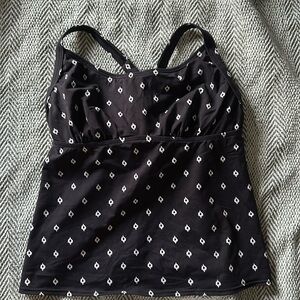 Lands End Swim razor back Halter Top Built in Bra cups size 10 beach pool